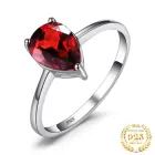 Кільце з срібла 925 проби з гранатом "Mysterious garnet" 18,5 мм