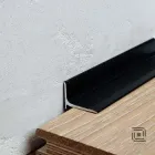 Антиплінтус алюмінієвий профіль Kluchuk чорний RAL9005 2000x15x20 ALU-N1520