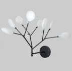 Настінний чорний світильник "Пелюстки" (56-LPR0031-9 BK+WH)