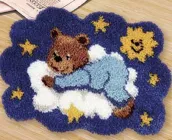 Набір для килимової вишивки килимок ведмедик в блакитному (основа-канва, нитки, гачок для килимової вишивки) (4677)