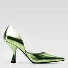 Жіночі човники