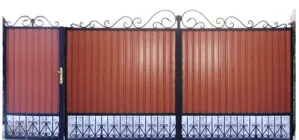 Ворота з профнастила з елементами кування New 19
