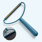 Двостороння щітка скребок універсальна для одягу бритва від шерсті тварин ворсу волосся з килимів меблів