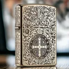 Запальничка бензинова ZORRO VRSNSMV SMQLIVB Медальйон Св. Бенедикта