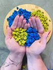 Декоративний камінь жовто-синій 10кг 5-10мм патріотичний щебінь фарбований для ландшафту та клумб