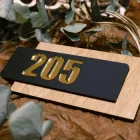 Табличка з номером F1 (250 на 100 мм)