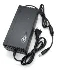 Зарядний пристрій для Li-ion акумуляторів Voltronic 12В (12.6В), 3S, 10A, штекер 5.5х2.5 мм, індикація (YT36784)