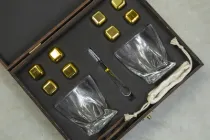 Подарункові набори Moltis Relax Whisky Stones, Quadro 8 шт кубиків (MR-1007)