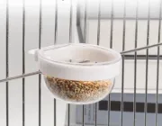 Годівниця для птахів "White" із кріпленням