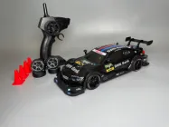 Радіокерована гоночна дрифт машинка на пульті радіокеруванні з підсвіткою BMW M4