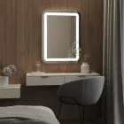 Дзеркало з LED-підсвіткою у ванну, спальню або вітальню Софія/Ельче 700x500