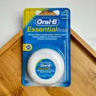 Зубна нитка Oral-B Essential floss вощена (м'ятна), 50 м