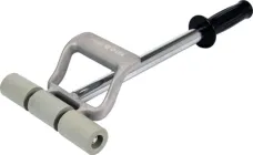 Валик притискний гумовий YATO з телескопічною ручкою (YT-44152)