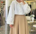 Жіноча вишита сорочка з білим орнаментом S біла (1242)