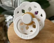 Пустушка BIBS 0-6 міс Boheme Latex Round - White