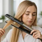 Плойка випрямляч для волосся з керамічним покриттям Geemy 35 Вт, універсальні щипці для укладання та випрямлення волосся з регулюванням температури 150–230°С та індикатором нагрівання Чорна, GM-416-Black