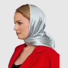 Атласна хустка жіноча сіра шовкова однотонна класична прямокутний шарф на голову плечі глянцева хустинка з шовку з блиском для жінок 90х90 см