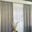 Штори оксамитові сірого кольору з білим шифоновим тюлем ALBO (SHTN-930-13)