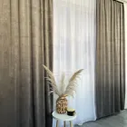 Штори оксамитові сіро-коричневого кольору з білим шифоновим тюлем ALBO (SHTN-930-14)