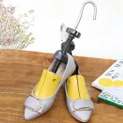 Колодка для ручного розтягування взуття розтяжки в довжину 39-43 розмір взуттєві пластикові колодки для розтяжки універсальна 1 шт з накладками Malatec 16317