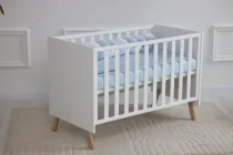 Дитяче ліжко МІЯ White від 0до 4 років з МДФ та масиву бука