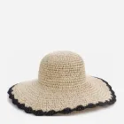 Капелюх жіночий