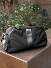 Дорожня спортивна сумка 45×25×20 см чоловіча жіноча для спортсменів поїздок подорожей тренувань фітнесу спортзалу туризму в дорогу водонепроникна з шкіряними вставками для одягу взуття чорна