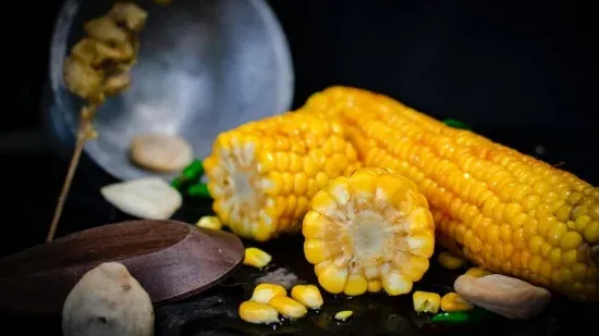 Як варити кукурудзу