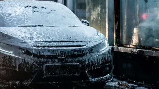 Де й чим правильно мити автомобіль